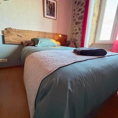 Lo Soulenquo à Fonteilles Couette-café Golinhac