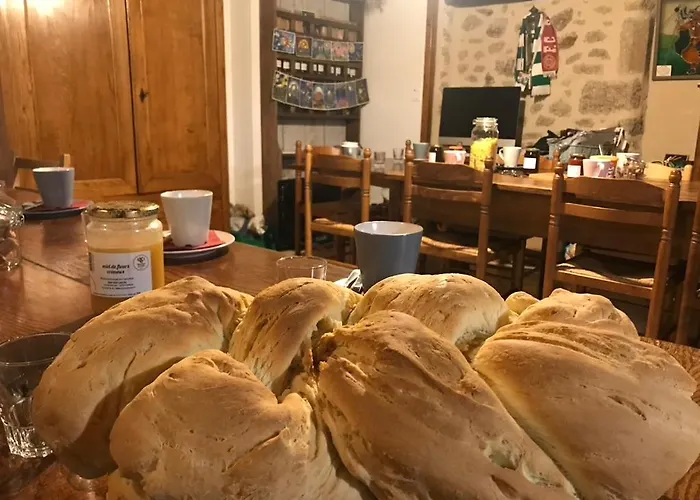 Lo Soulenquo à Fonteilles Sur Le Gr 65 Alojamento de Acomodação e Pequeno-almoço