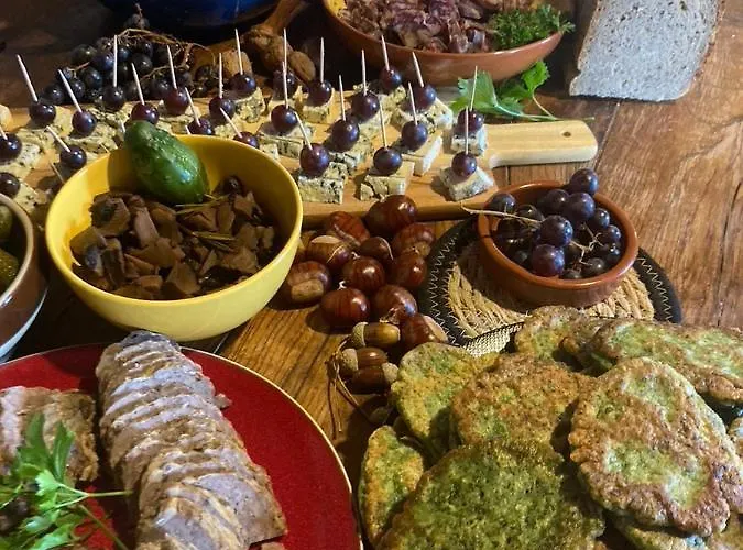 Lo Soulenquo à Fonteilles Sur Le Gr 65 Alojamento de Acomodação e Pequeno-almoço