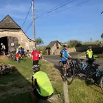 Lo Soulenquo A Fonteilles Sur Le Gr 65 3* Golinhac