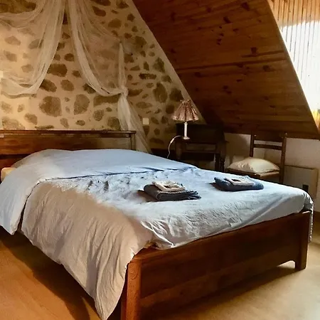 Lo Soulenquo à Fonteilles Sur Le Gr 65