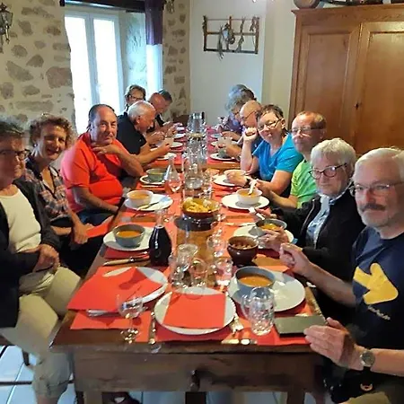 Lo Soulenquo A Fonteilles Sur Le Gr 65 Golinhac